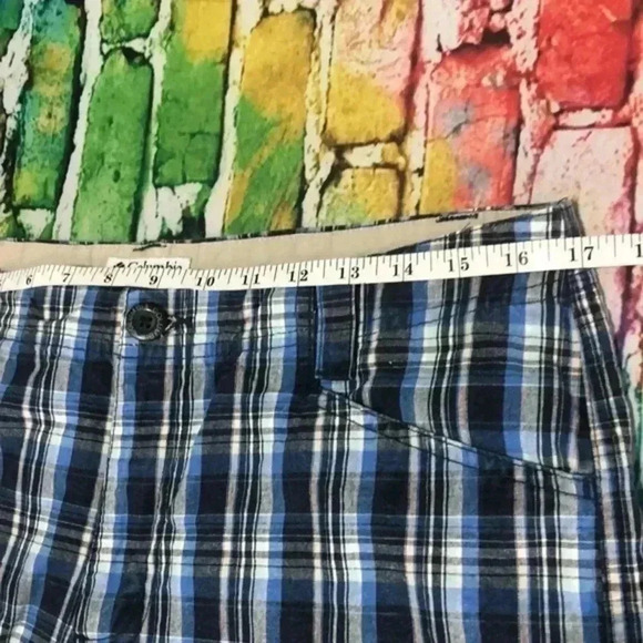 Columbia size 12 shades of blue‎ plaid shorts - Picture 8 of 8